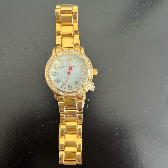 Betsey Johnson Accessories - Betsey Johnson Jewellery